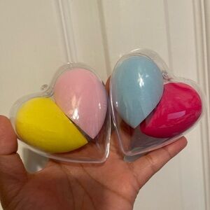 2 Easter beauty blenders inside shapes plastic heart egg